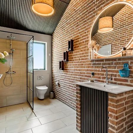 Beautiful In With Kitchen Holiday home Ebeltoft