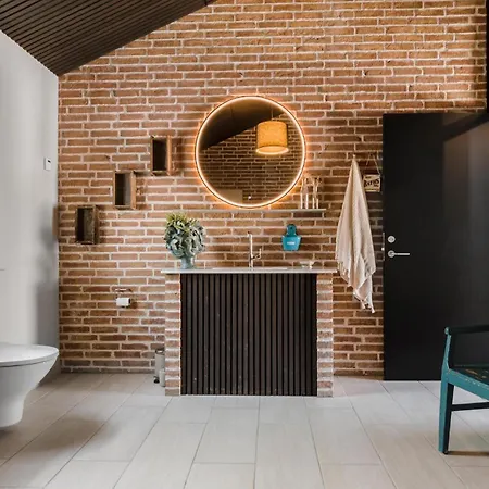 Amazing In With Sauna إيبلتوفت
